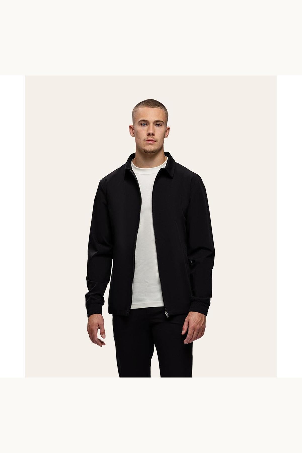 M-SS25-TJC Black-Tria D'oro-Mansion Clothing