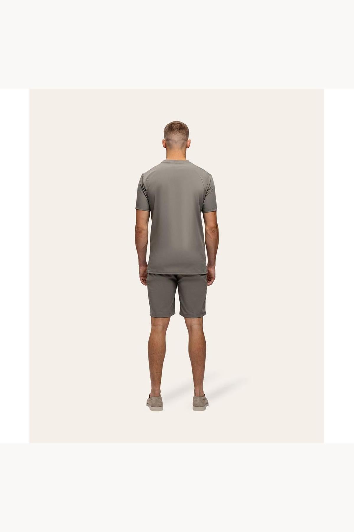 Travel Short Taupe