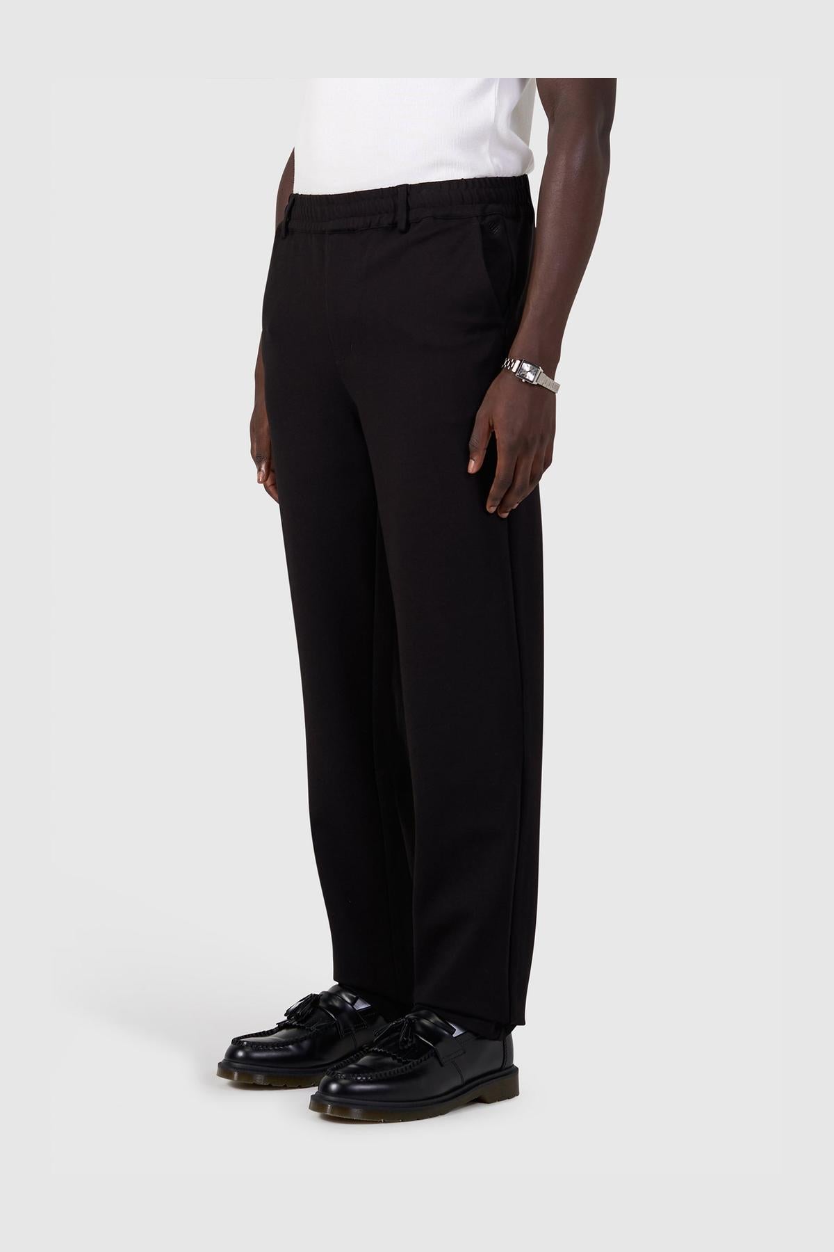 Punta Pants Black