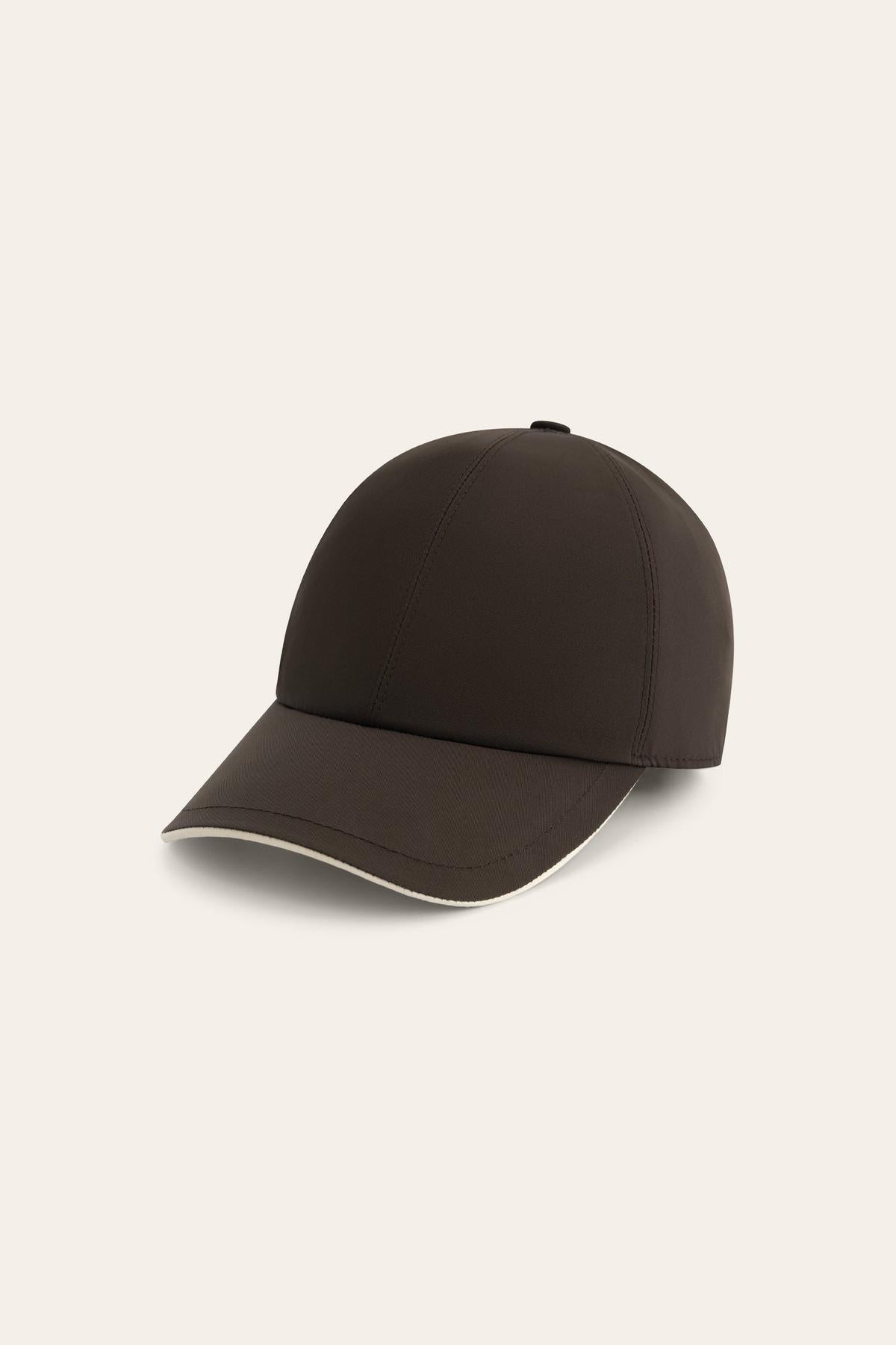Cap Tria Brown