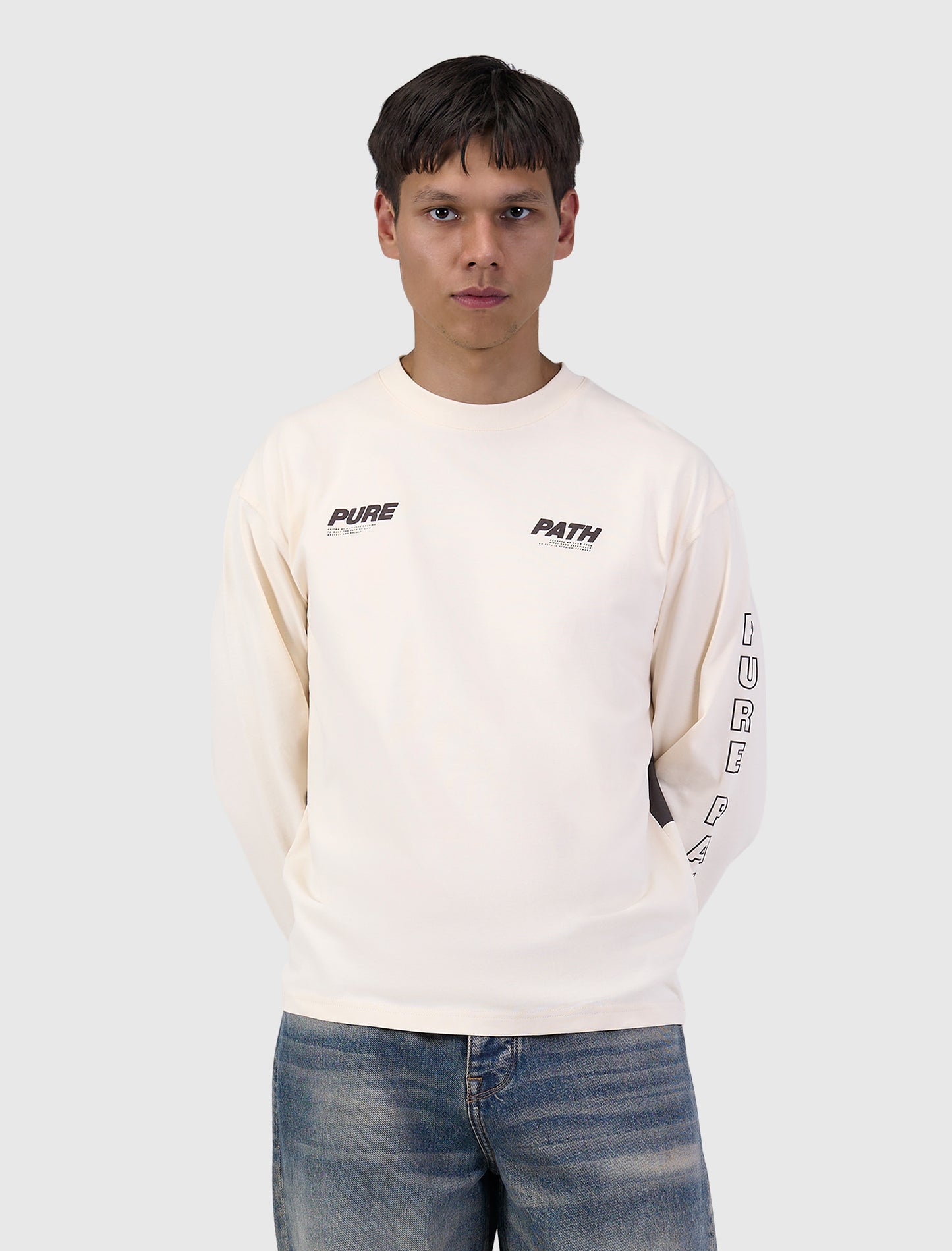 Boxy fit longsleeve Ecru