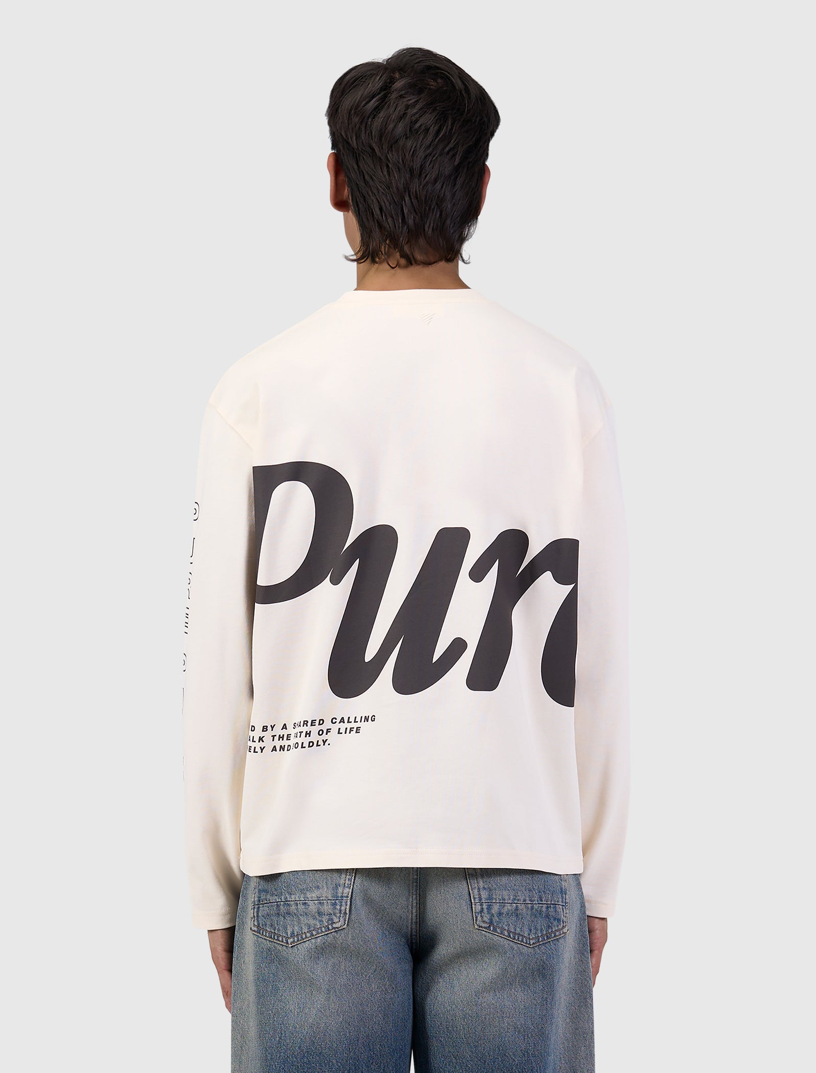 Boxy fit longsleeve Ecru