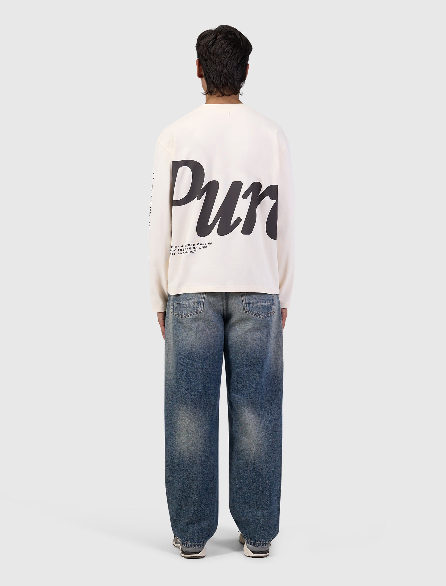 Boxy fit longsleeve Ecru