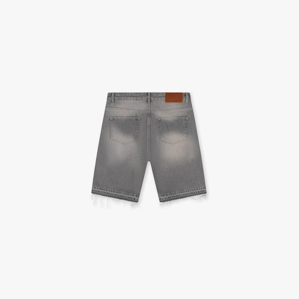 CD2 Stepped Hem Shorts Light Grey