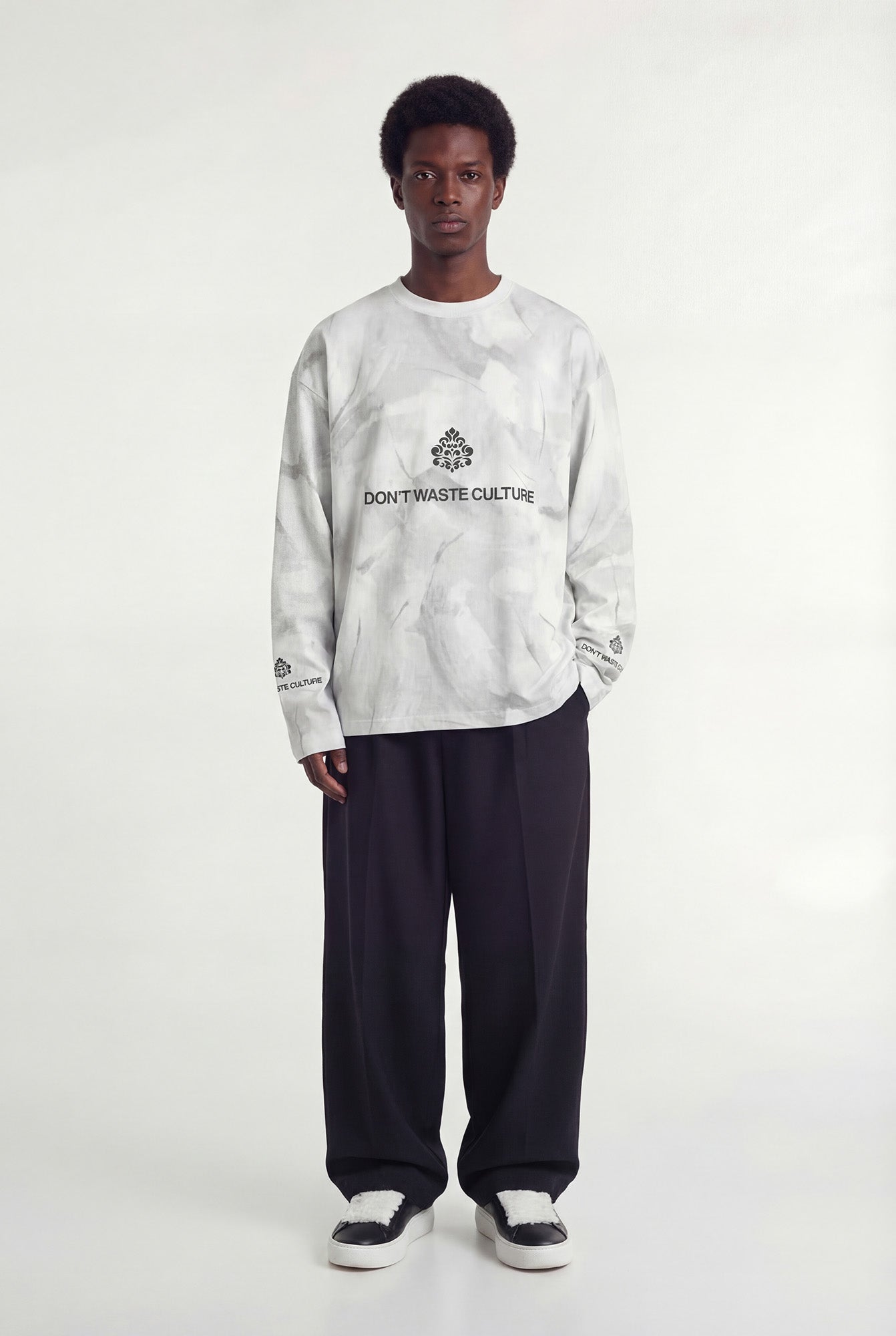 Zada Off-White