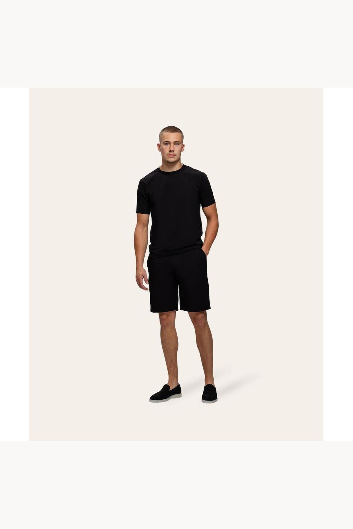 Travel Short Black
