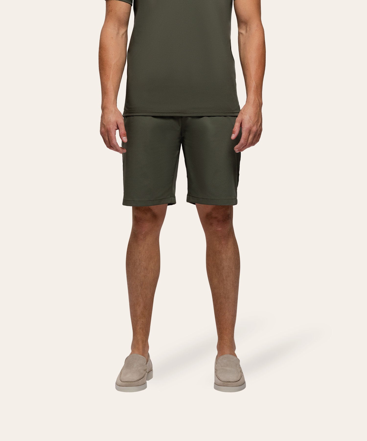 Travel Short Olive