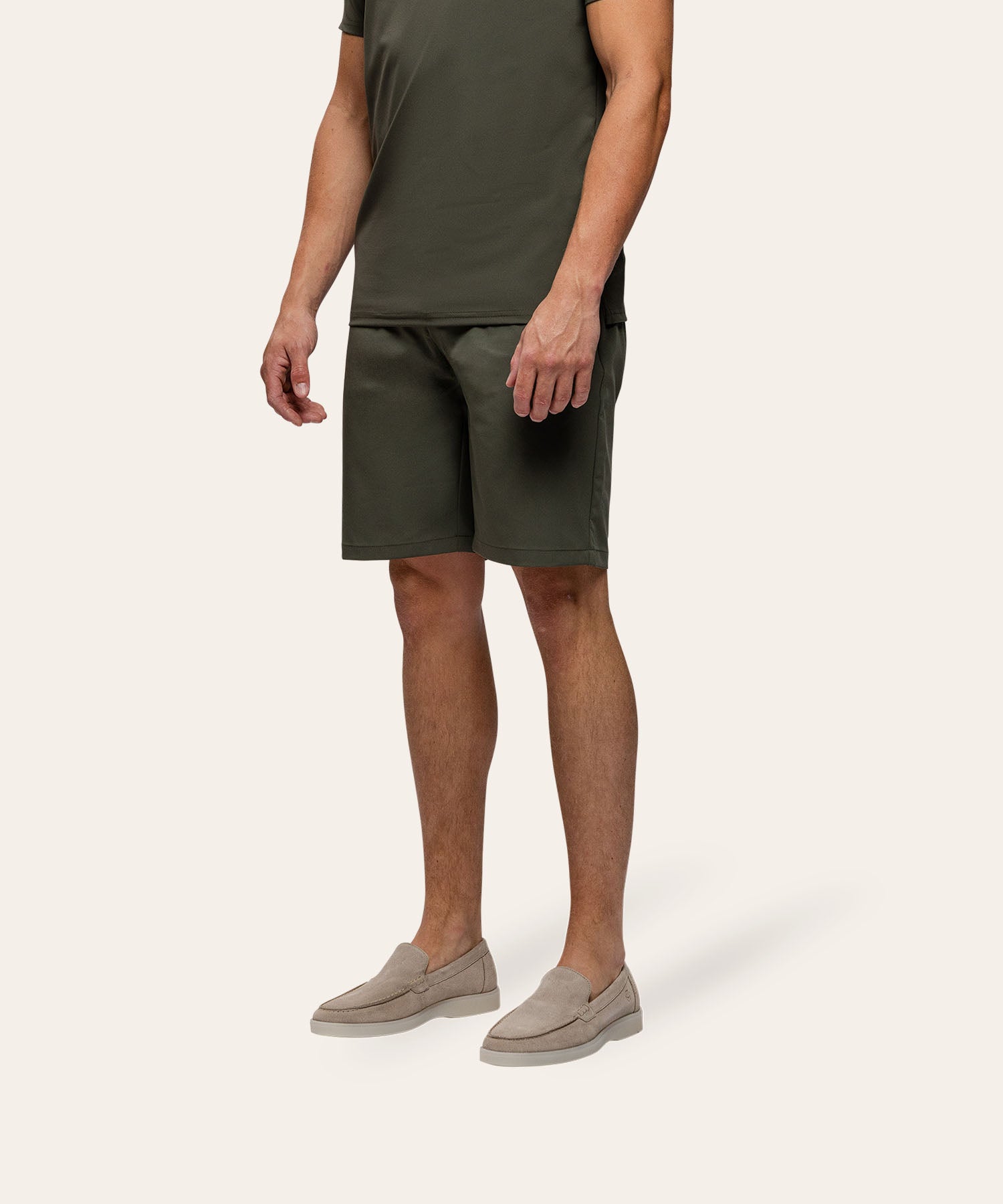 Travel Short Olive