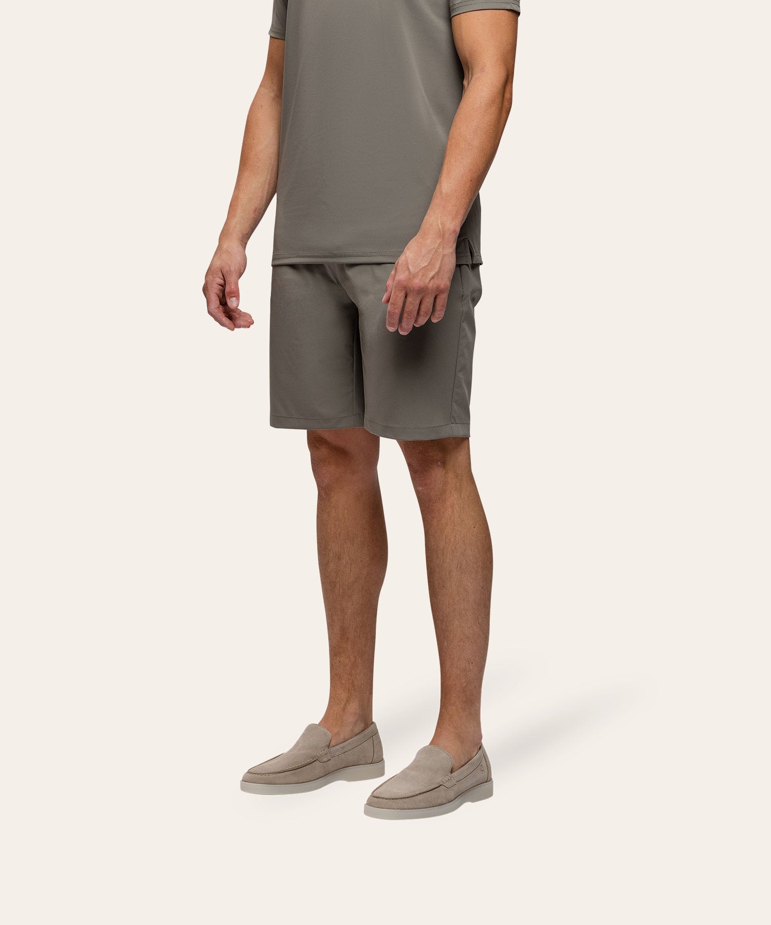Travel Short Taupe