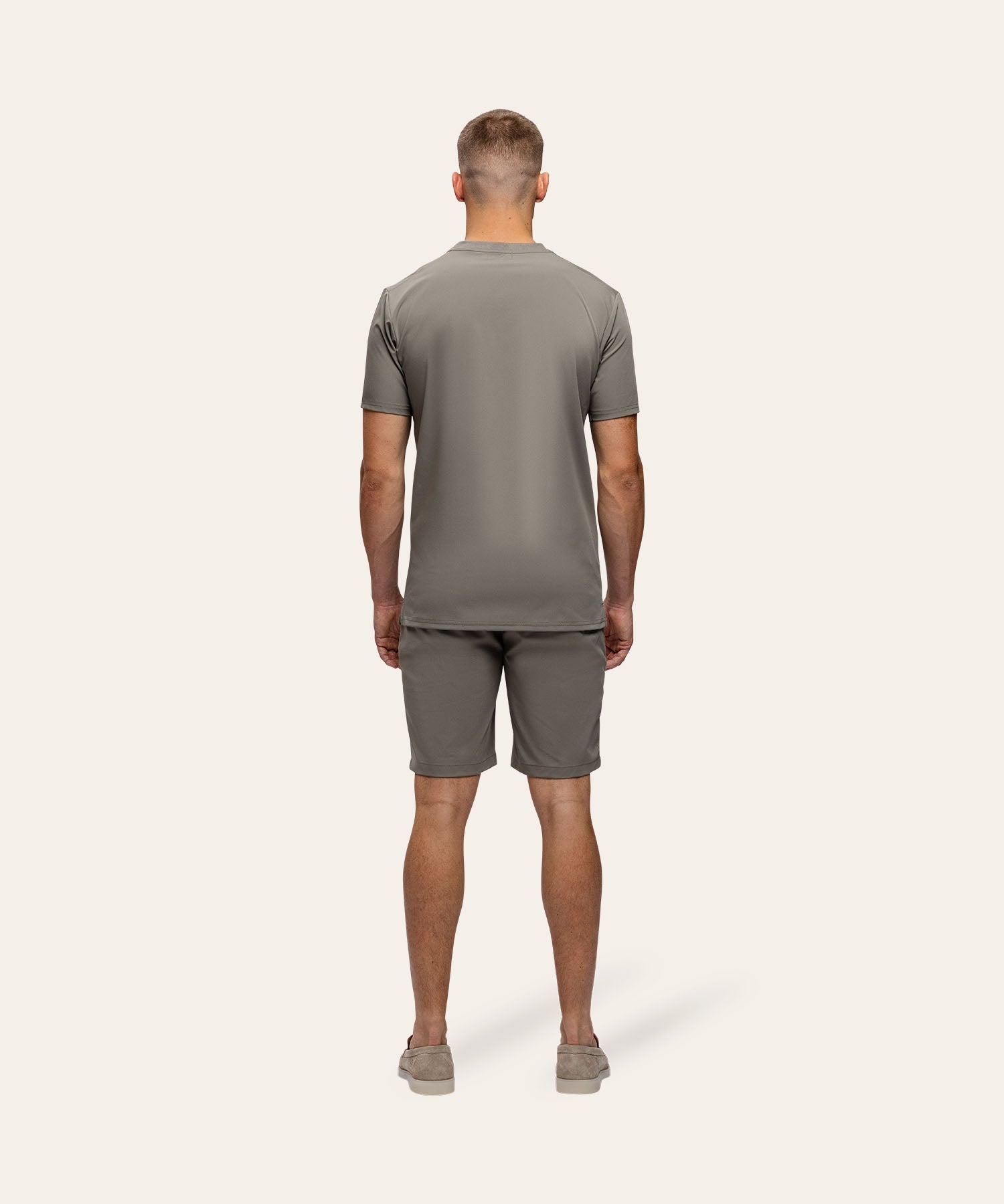 Travel Short Taupe